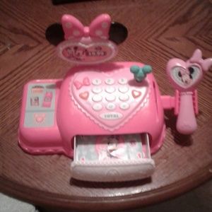 it's a cash register for baby's it comes with $